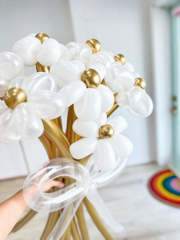 Balloon Flower Bouquet - Dasies